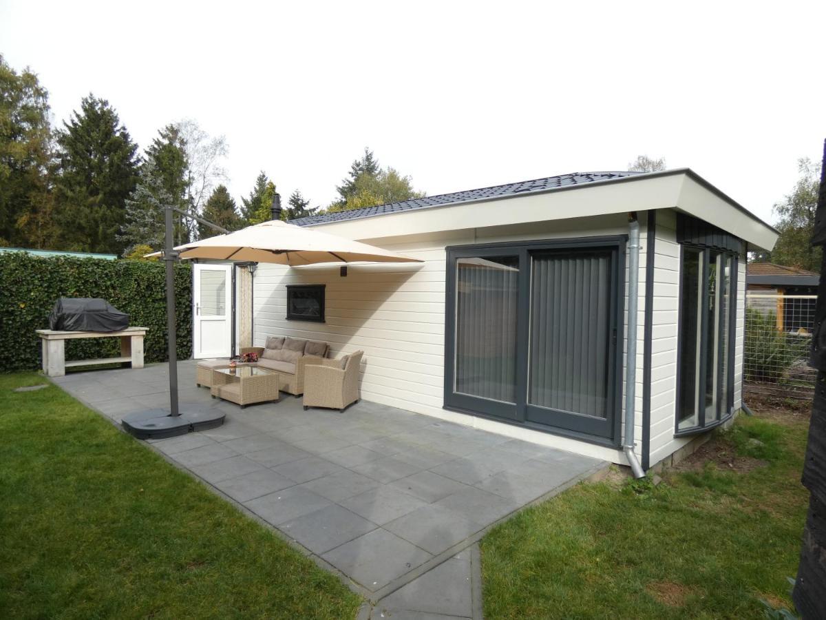 Veluwepark Reewold #Chalet Buizerd# Tussen Het Bosrijke Putten En Garderen المظهر الخارجي الصورة